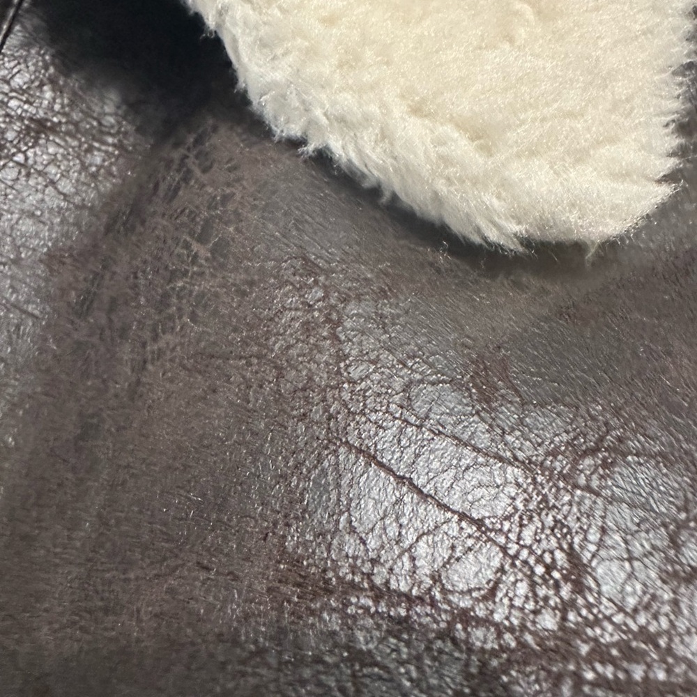 Aerie Cream Sherpa Lined Vest NWT - Picture 13 of 16
